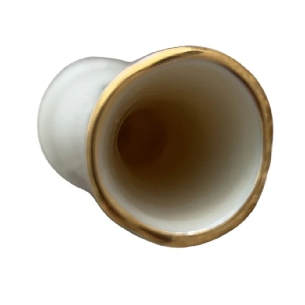 Lenox Rose Manor Bud Vase Ivory Colored Porcelain 24K‎ gold trim 7